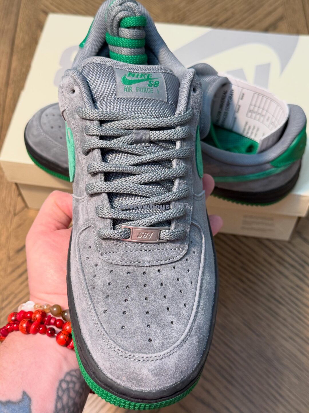 【2026年 秋 発売予定】Nocturnal x NIKE SB AIR FORCE 1 LOW “Color of the Month/Cool Grey/Court Green” (ノクターナル ナイキ エア フォース 1 ロー “カラー オブ ザ マンス/グレー/グリーン”) [IV6099-003]