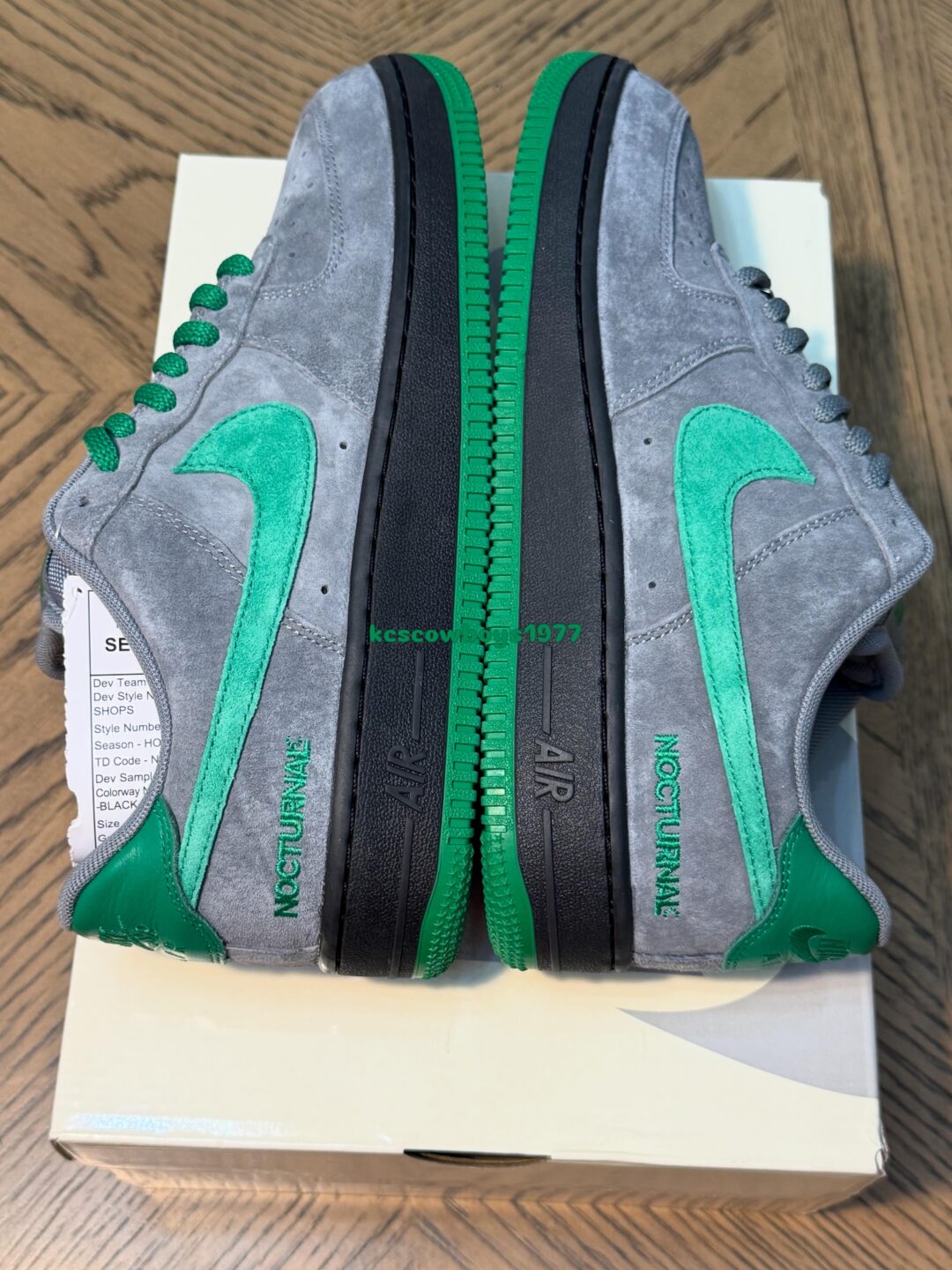 【2026年 秋 発売予定】Nocturnal x NIKE SB AIR FORCE 1 LOW “Color of the Month/Cool Grey/Court Green” (ノクターナル ナイキ エア フォース 1 ロー “カラー オブ ザ マンス/グレー/グリーン”) [IV6099-003]
