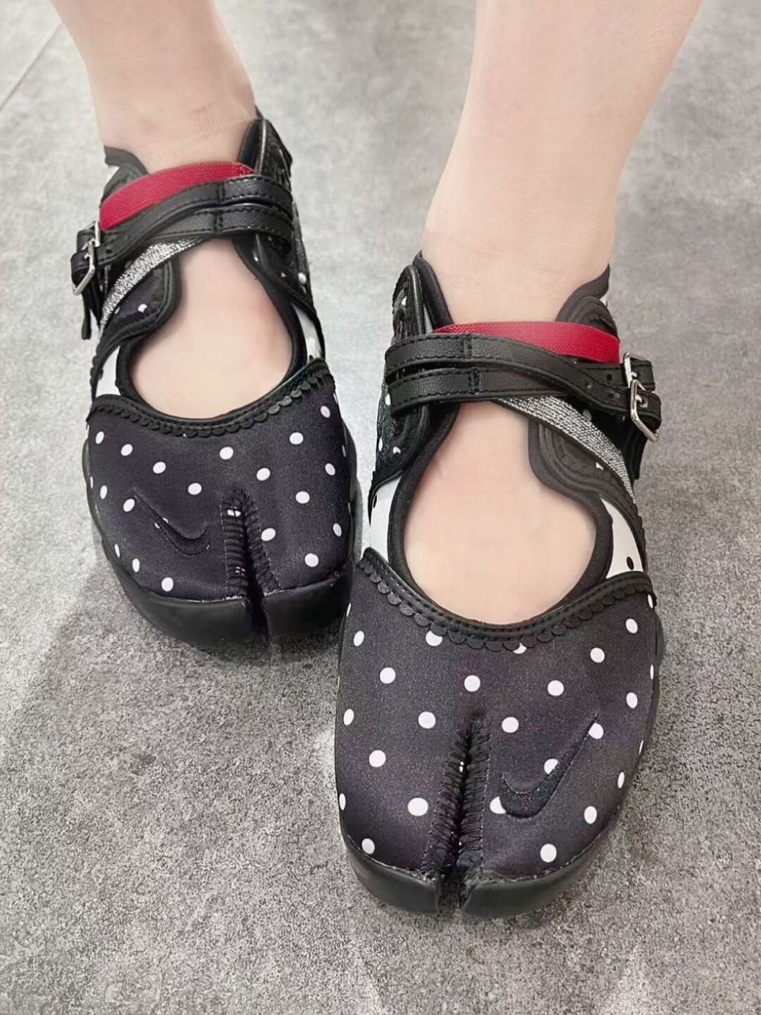 【2026年 7/1 発売】NIKE W AIR RIFT BR “Polka Dot/Black/Metallic Silver” (ナイキ エア リフト “ポルカドット/ブラック/メタリックシルバー”) [IV5682-001]