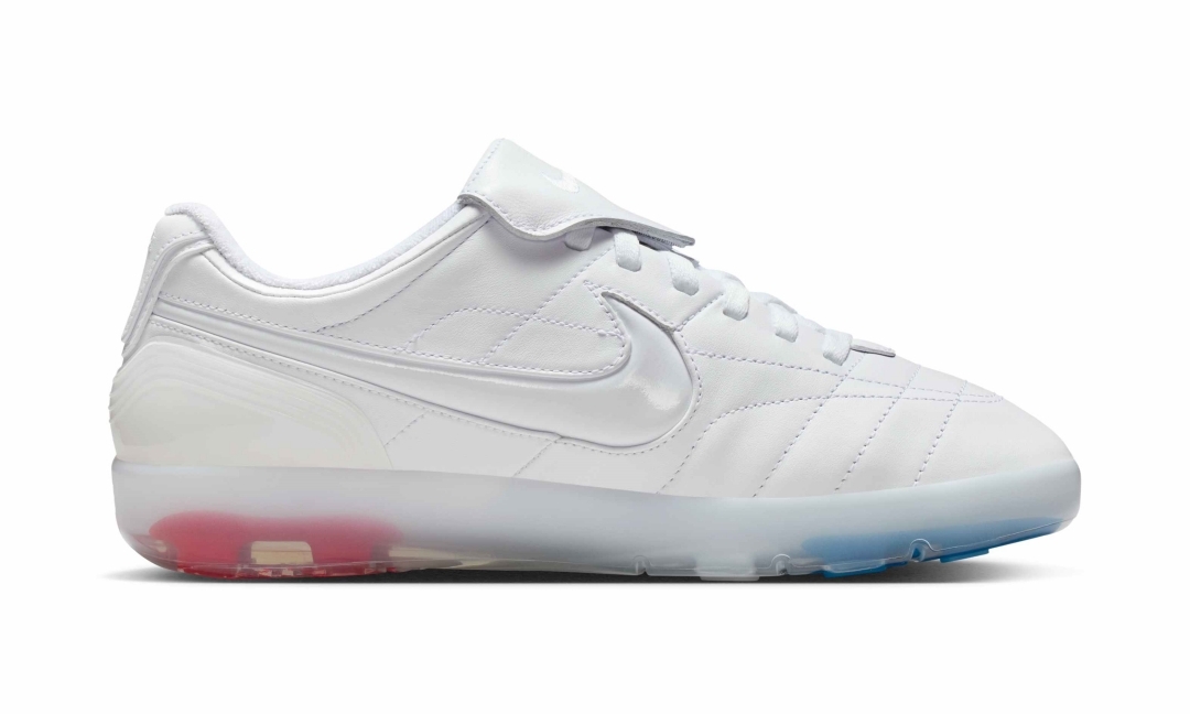 【国内 2026年 6/13 & 6/16 発売】Jacquemus × NIKE CRYOSHOT “X2: NIKE ’26 COLLAB KITS/White” (ジャックムス ナイキ クライオショット “コラボキット/ホワイト”) [IO0619-100]