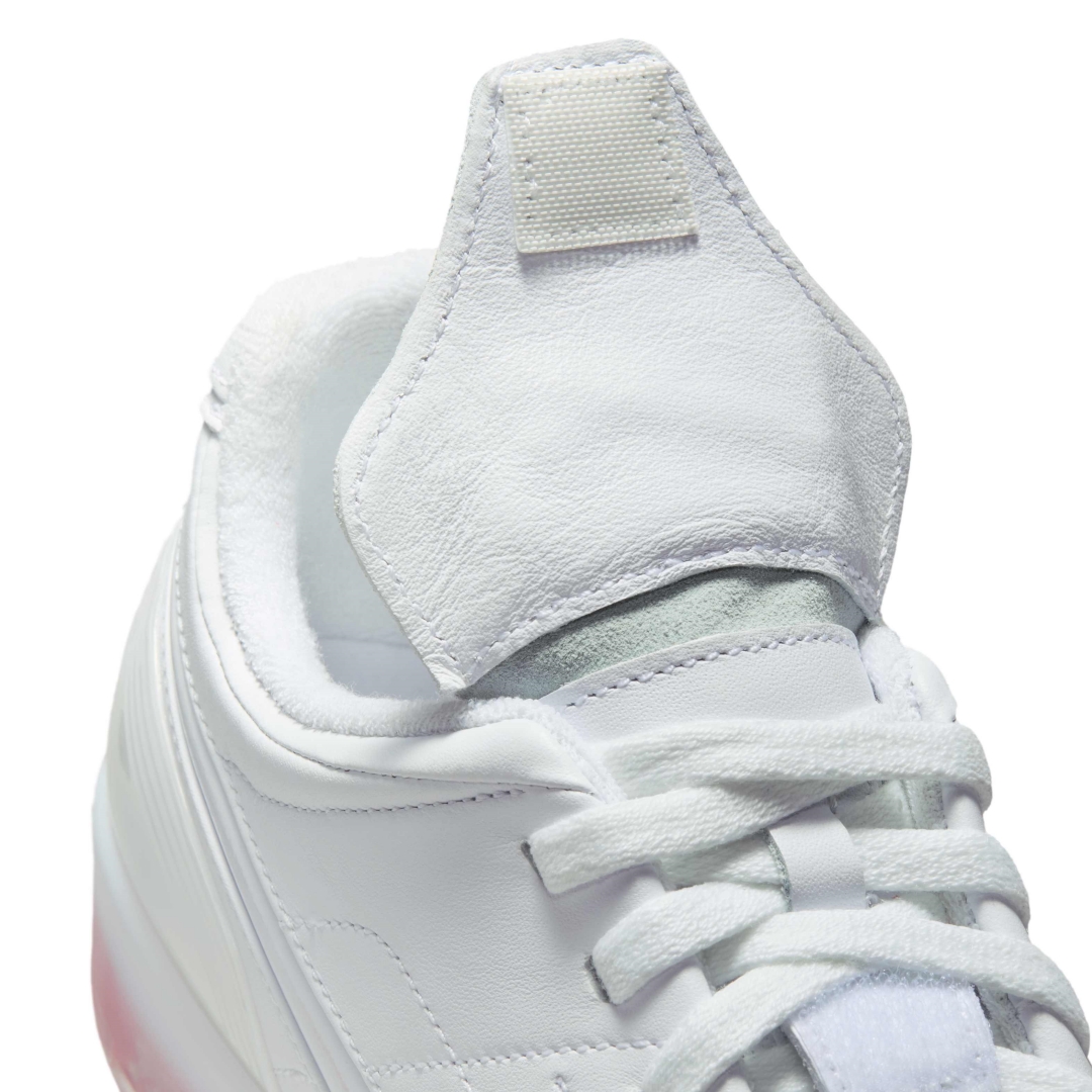 【国内 2026年 6/13 & 6/16 発売】Jacquemus × NIKE CRYOSHOT “X2: NIKE ’26 COLLAB KITS/White” (ジャックムス ナイキ クライオショット “コラボキット/ホワイト”) [IO0619-100]