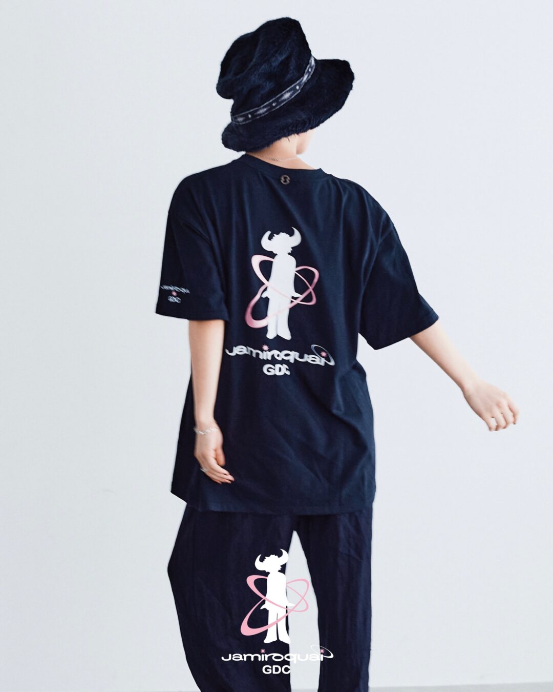 GDC × Jamiroquai コラボT-shirtsが2026年 6/13 発売 (ジーディーシー ジャミロクワイ)