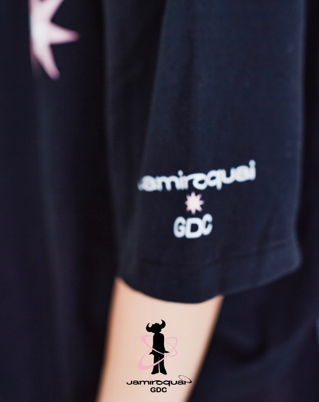 GDC × Jamiroquai コラボT-shirtsが2026年 6/13 発売 (ジーディーシー ジャミロクワイ)
