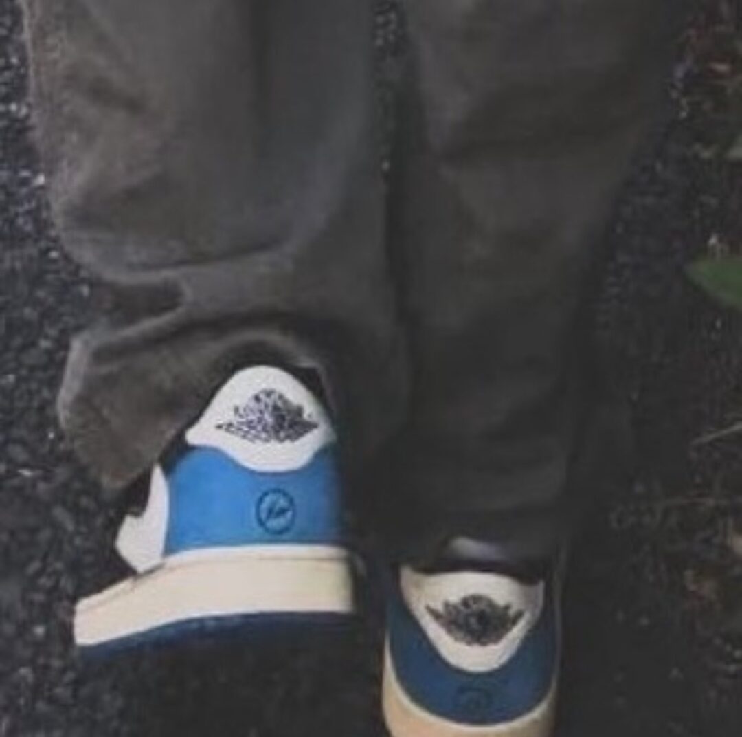 【未発売】FRAGMENT × Travis Scott × NIKE AIR JORDAN 1 LOW SP “Black/Sail/Sports Royal” (フラグメント トラヴィス・スコット ナイキ エア ジョーダン ロー “ブラック/セイル/スポーツロイヤル”) [DM7866-014]