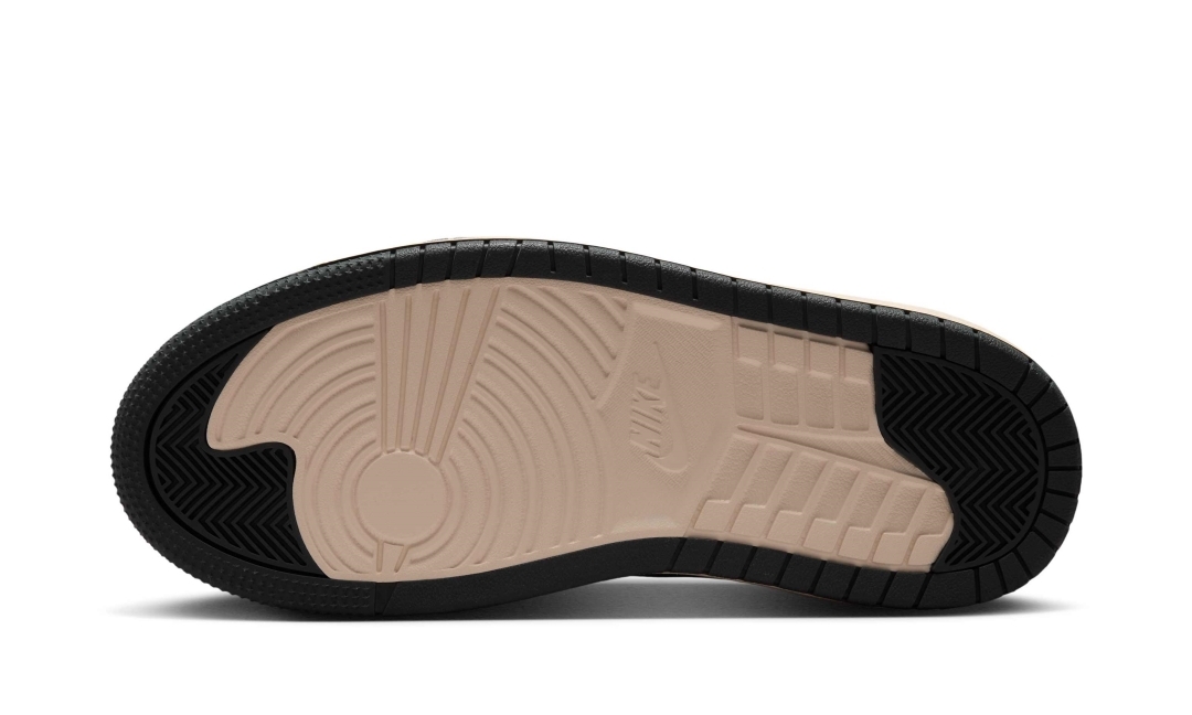 【2026年 発売予定】NIKE W AIR JORDAN 1 TRIPLE STACK “Light British Tan/Metallic Gold” (ナイキ エア ジョーダン トリプルスタック “ライトブリティッシュタン/メタリックゴールド”) [IV5086-200]