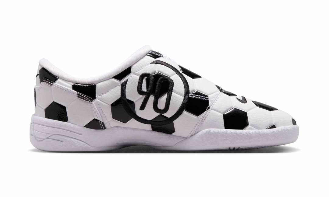 【2026年 発売予定】NIKE TOTAL 90 “White/Black” (ナイキ トータル 90 “ホワイト/ブラック”) [IO2388-100]