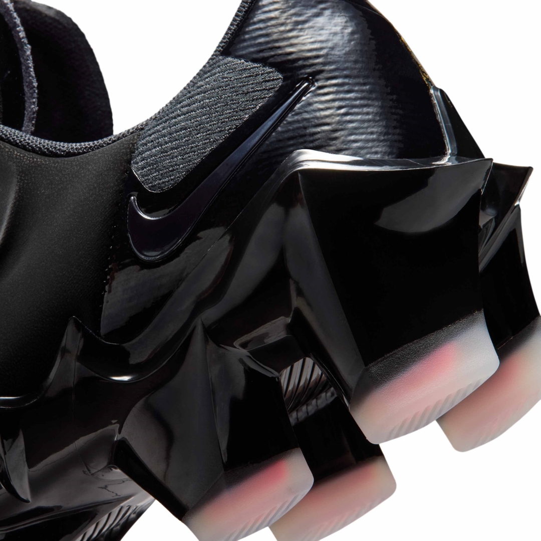 【2026年 発売予定】NIKE W FIRST SIGHT MIRAGE “Black/Summit White/Sail/Light Crimson” (ナイキ ファースト サイト ミラージュ “ブラック/ホワイト/セイル/クリムゾン”) [HQ2412-001/HQ2412-100/HQ2412-101/HQ2412-600]