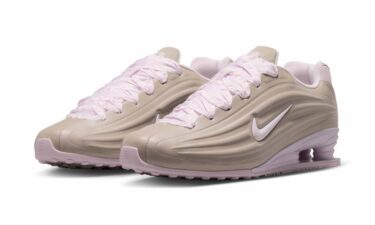 【2026年 6/15 発売】NIKE W SHOX Z “Enigma Stone/Bleached Dry Rack” (ナイキ ショックス ゼット “エニグマストーン/ブリーチドライラック”) [IV6171-001]