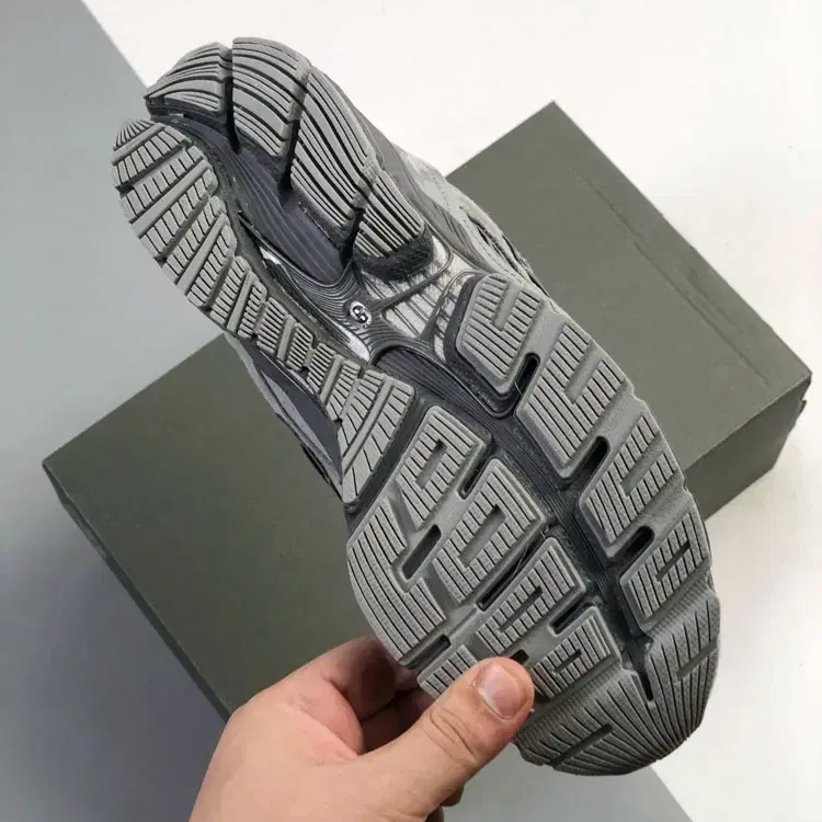 【2026年 発売予定】New Balance 1954R “Grey” (ニューバランス)