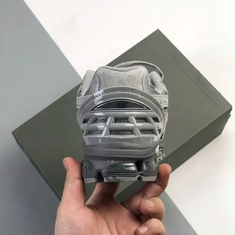 【2026年 発売予定】New Balance 1954R “Grey” (ニューバランス)