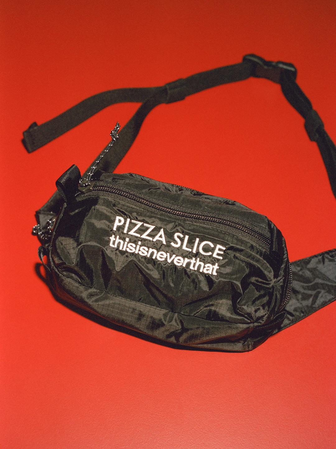 thisisneverthat × PIZZA SLICE 2026 SS コラボレーションが6/12 発売 (ディスイズネバーザット ピザスライス)