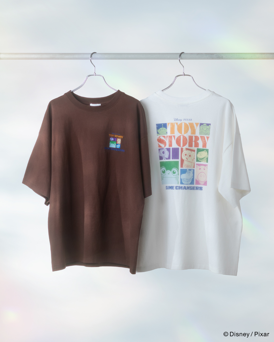 トイ・ストーリー 5 × earth music&ecology & AMERICAN HOLIC & Green Parks 3ブランド コラボアイテムが2026年 6/12 順次発売 (Toy Story アース ミュージック&エコロジー アメリカンホリック グリーンパークス)