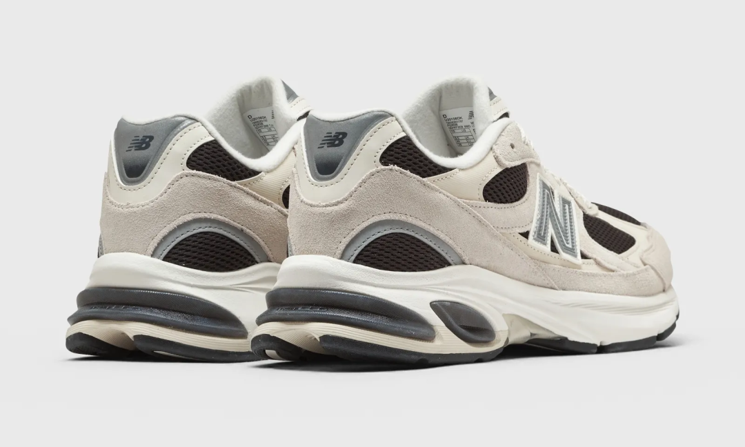 【2026年 発売】New Balance U2010 7SQ “Sea Salt/Black Cement” (ニューバランス) [U20106OK]