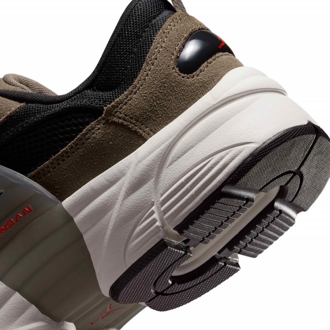 【2026年 6/8 発売】NIKE JORDAN TRUNNER O/S “Palomino/Black” (ナイキ ジョーダン トランナー “パラミノ/ブラック”) [IB3722-202]