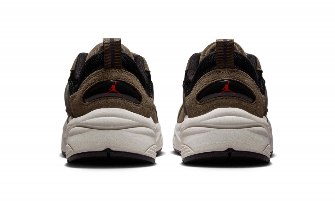 【2026年 6/8 発売】NIKE JORDAN TRUNNER O/S “Palomino/Black” (ナイキ ジョーダン トランナー “パラミノ/ブラック”) [IB3722-202]