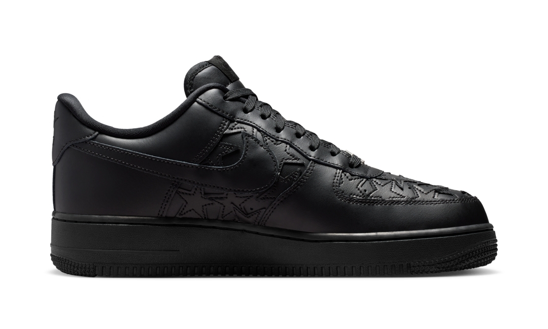 【2026年 発売予定】NIKE AIR FORCE 1 LOW “Black Stars” (ナイキ エア フォース 1 ロー “ブラックスターズ”) [IM5750-001]