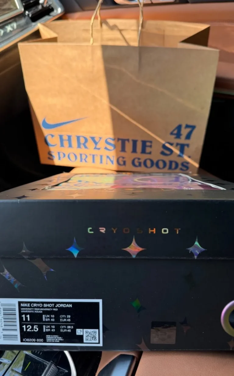 【2026年 発売予定】JORDAN BRAND × NIKE CRYOSHOT “University Red/Deep Pewter” (ジョーダンブランド ナイキ クライオショット “ユニバーシティレッド/ディープピューター”) [IO8209-600]