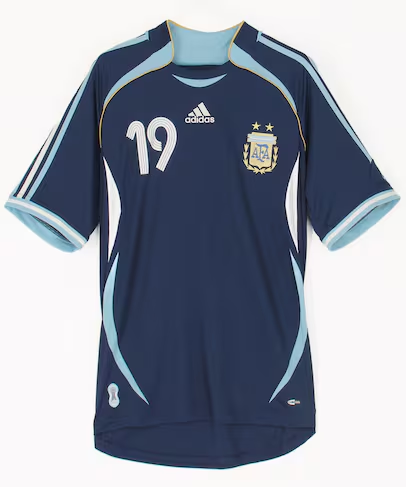 FIFA ワールドカップの各国レプリカユニフォームが復刻、メッシや日本代表デザインを忠実に再現 (adidas Originals Replica uniforms World Cup)