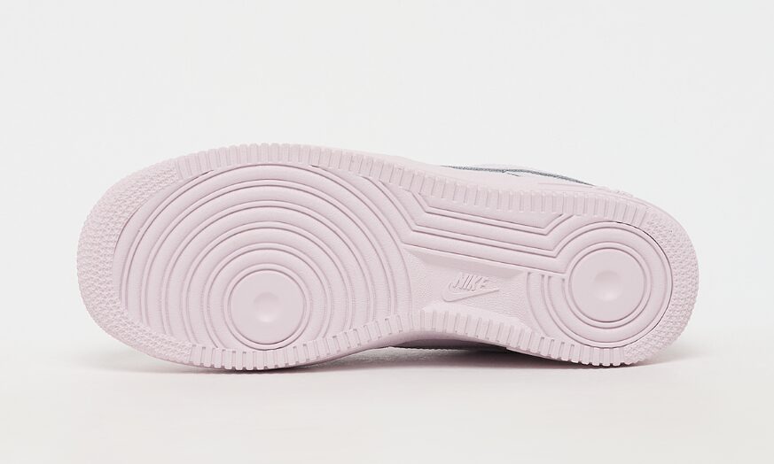 【2026年 発売予定】NIKE W AIR FORCE 1 07 LOW  PREMIUM “Bleached Lilac” (ナイキ エア フォース 1 ロー プレミアム “ライラック”) [IO4842-500]
