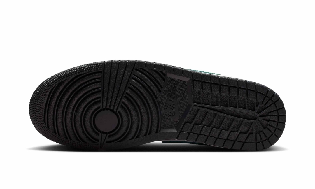 【2026年 6/8 発売】NIKE AIR JORDAN 1 LOW “Black/Gorge Green” (ナイキ エア ジョーダン ロー “ブラック/ゴージグリーン”) [553558-047]