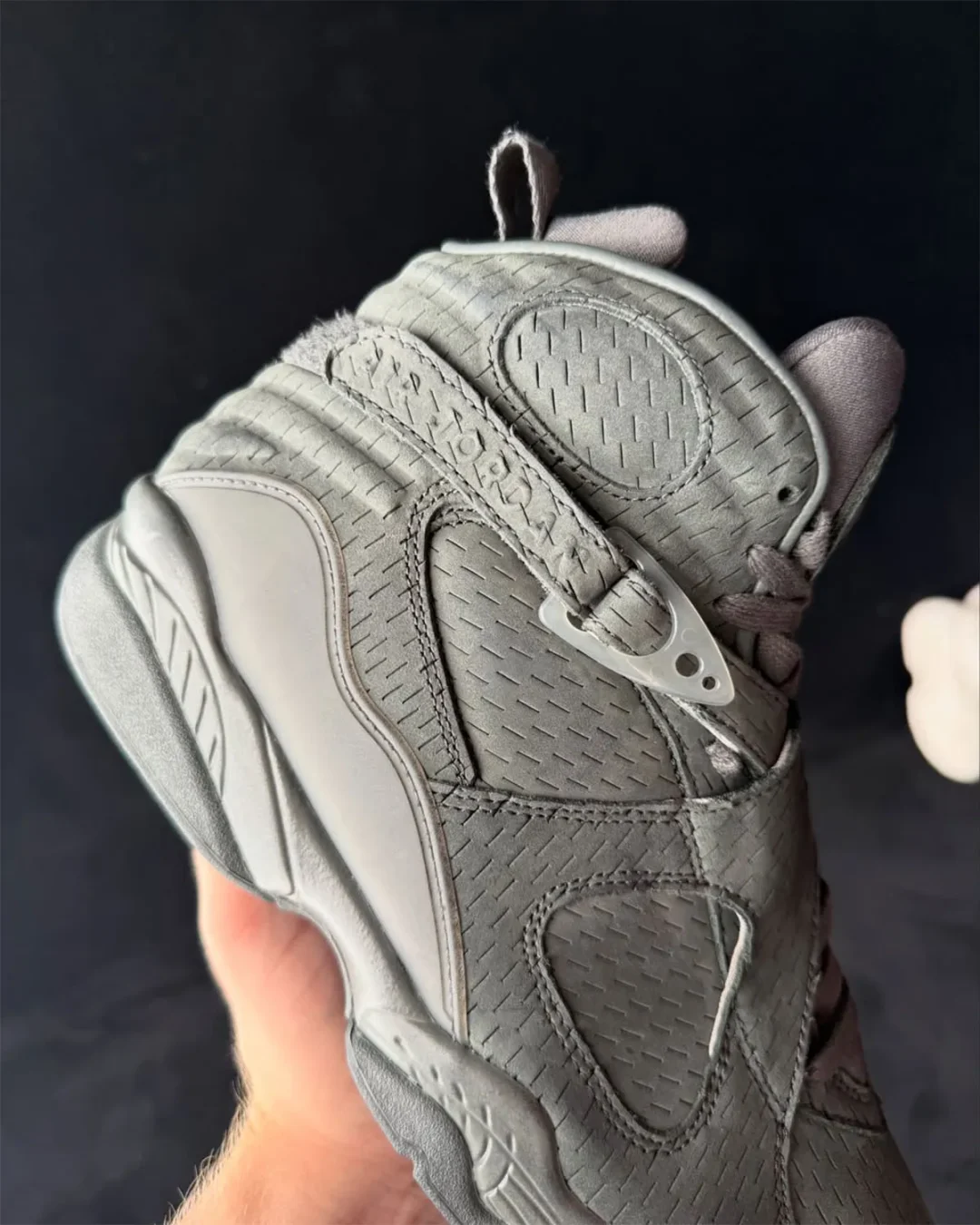 【2027年 春 発売予定】Slam Jam x NIKE AIR JORDAN 8 RETRO “Iron Grey/Light Bone” (スラムジャム ナイキ エア ジョーダン 8 レトロ “アイアングレー/ライトボーン”) [IZ4961-069/IZ4961-072]