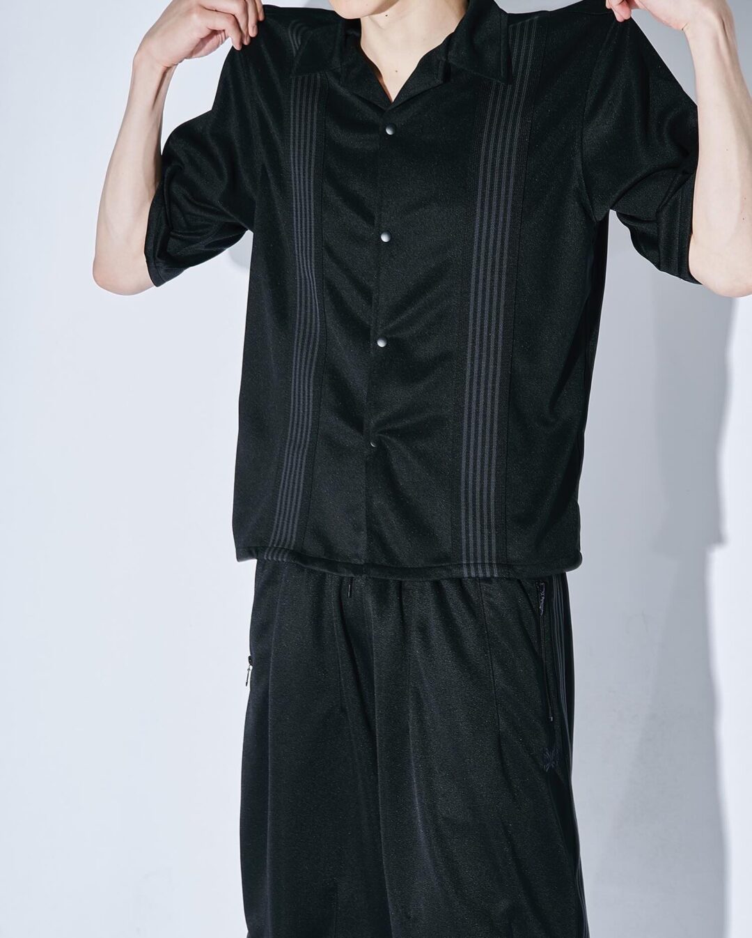 NEEDLES × STUDIOUS 2026 SS 別注 新作 “ Track Short Sleeve Shirt & H.D. Track Pant Shorts – Poly Smooth“が6/4 19:00 発売 (ニードルズ ステュディオス)