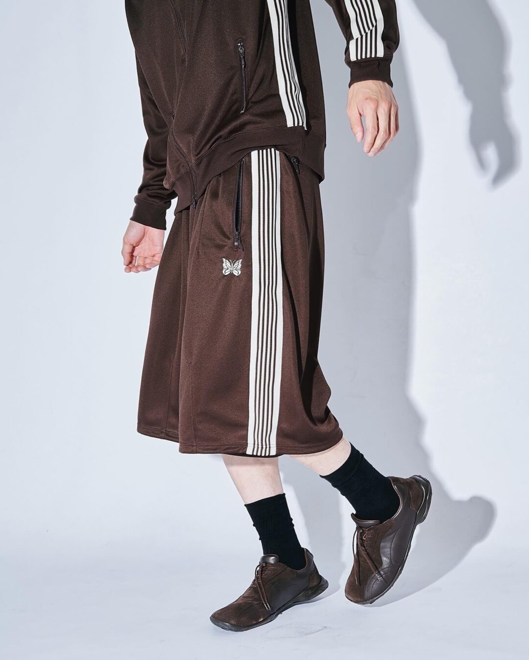 NEEDLES × STUDIOUS 2026 SS 別注 新作 “ Track Short Sleeve Shirt & H.D. Track Pant Shorts – Poly Smooth“が6/4 19:00 発売 (ニードルズ ステュディオス)