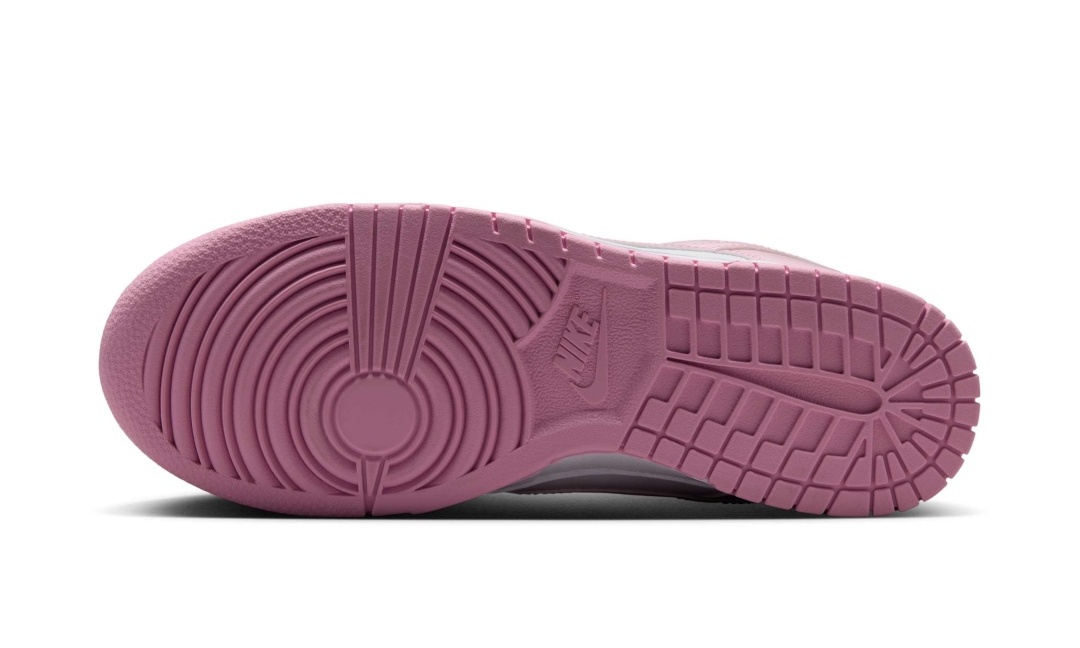 【2026年 7月 発売予定】NIKE W DUNK LOW SE STREET1 “Pink Rise Patent” (ナイキ ダンク ロー “ピンクライズ パテント”) [IV5104-102]
