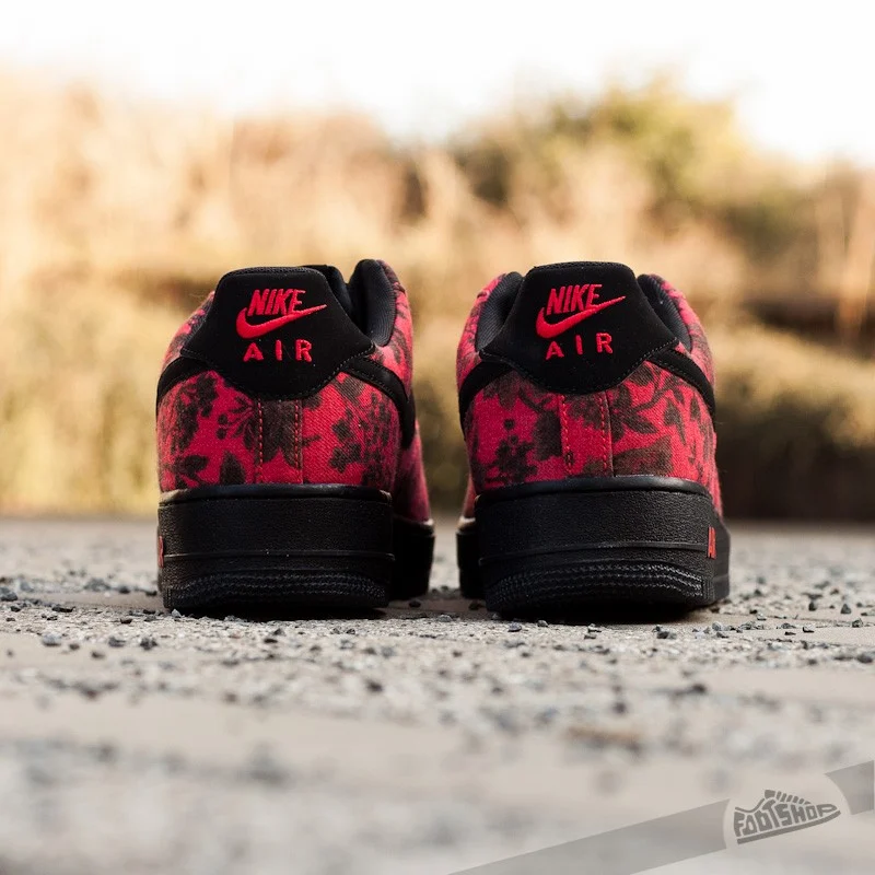 【2026年 発売】LIBERTY × NIKE AIR FORCE 1 LOW QS “Floral/Light Crimson/Black” (リバティ ナイキ エア フォース ロー “フローラル/ライトクリムゾン/ブラック”) [744067-600]