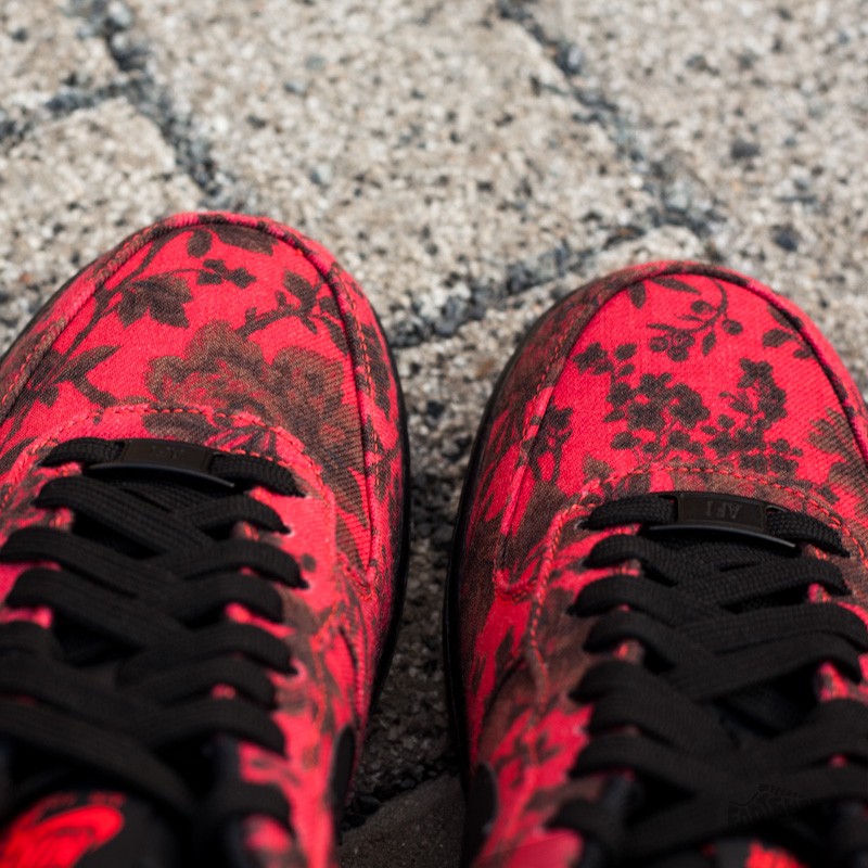 【2026年 発売】LIBERTY × NIKE AIR FORCE 1 LOW QS “Floral/Light Crimson/Black” (リバティ ナイキ エア フォース ロー “フローラル/ライトクリムゾン/ブラック”) [744067-600]