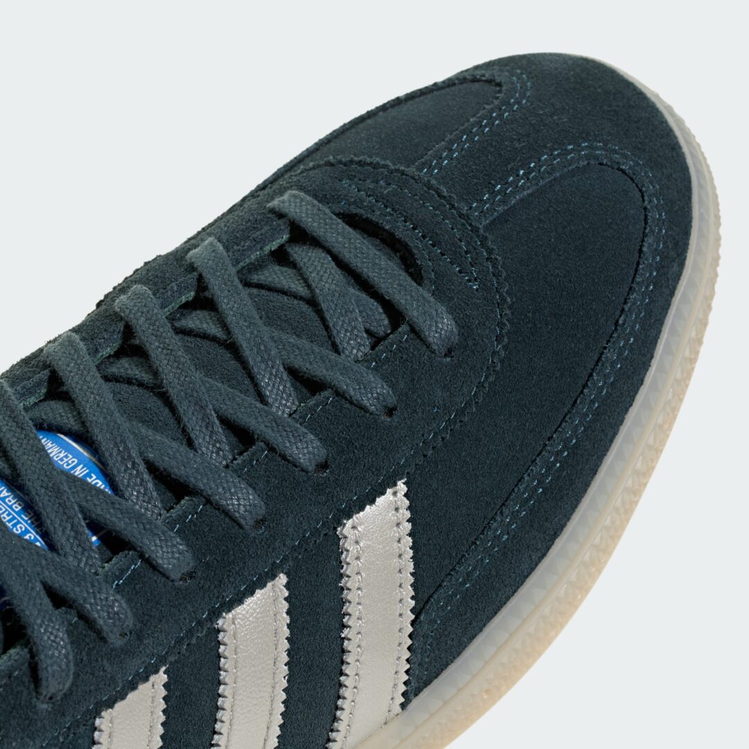【2026年 8/1 発売】adidas Originals HANDBALL SPEZIAL Made in Germany “Arctic Night” (アディダス オリジナルス ハンドボール スペツィアル) [KK4953]