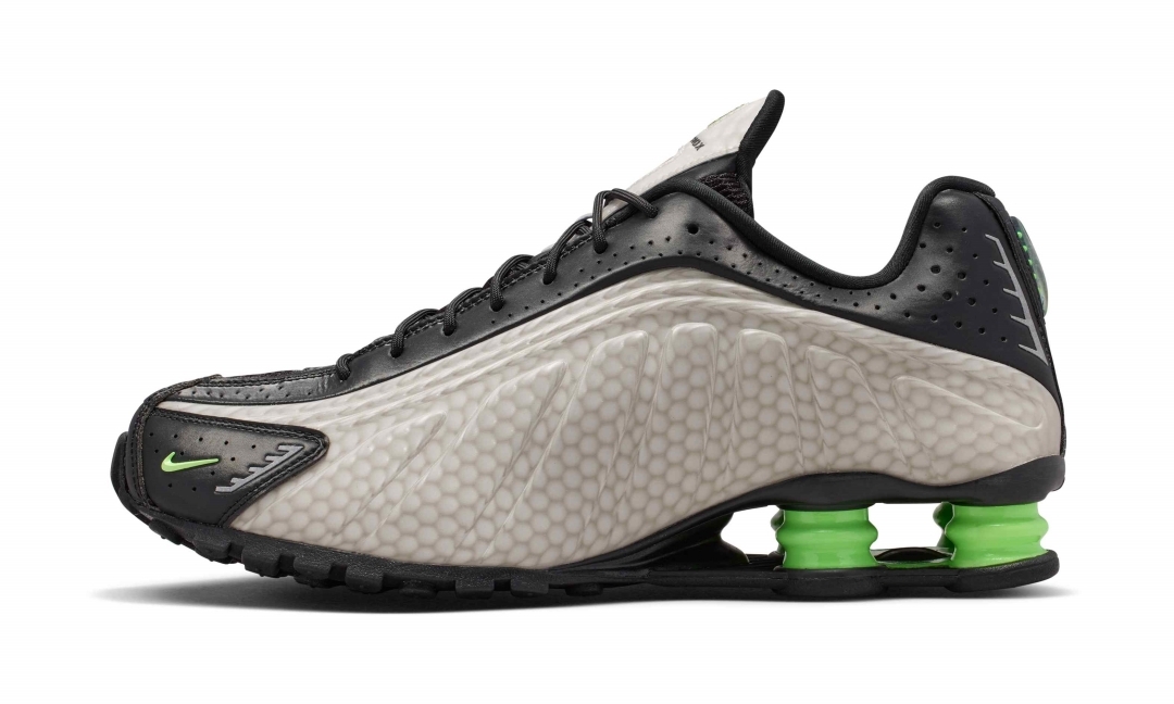 【2026年 8/8 発売】NIKE SHOX R4 SP “Black/Lime Glow” (ナイキ ショックス “ブラック/ライムグロー”) [IR1946-001]
