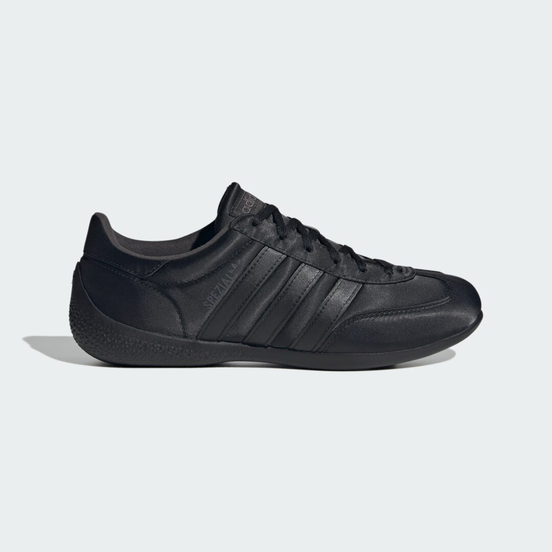 【2026年 7/24 発売】adidas Originals HANDBALL SPEZIAL LO PRO “Triple Black” (アディダス オリジナルス ハンドボール スペツィアル ロー プロ “トリプルブラック”) [KK0936]
