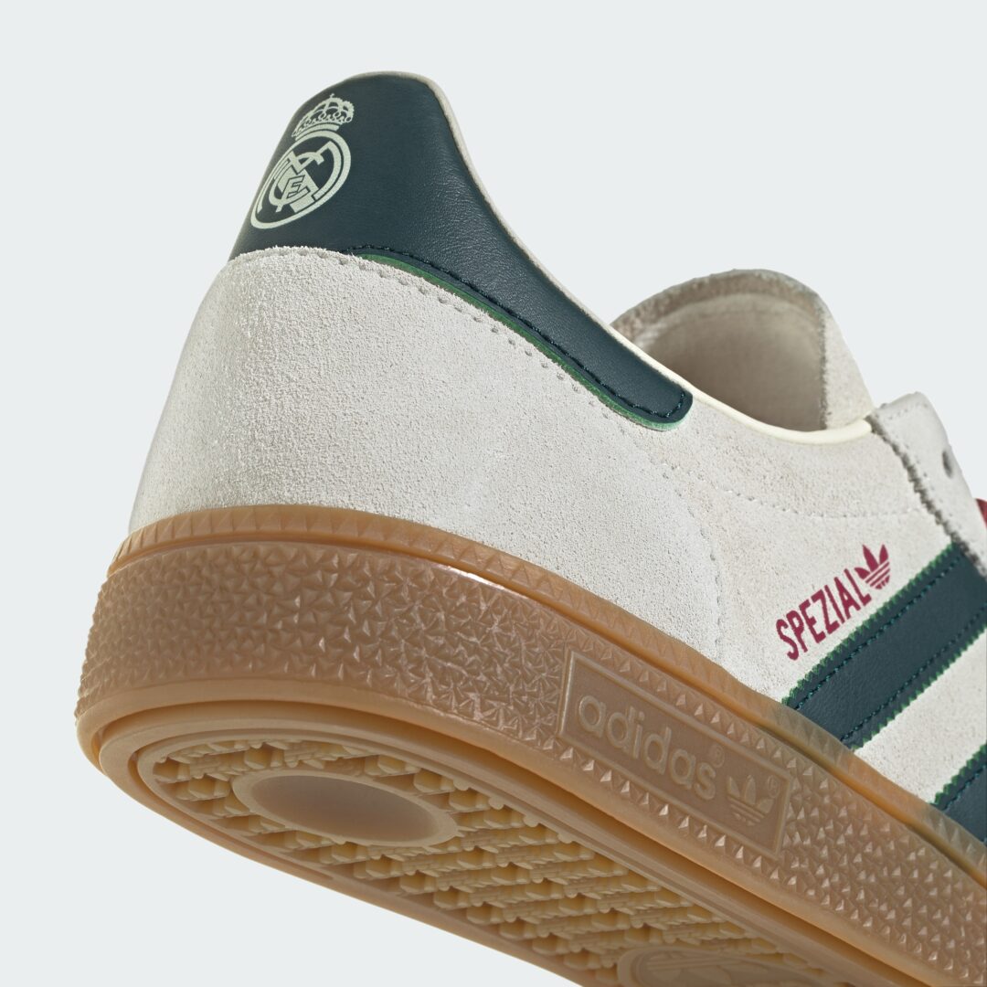 【2026年 7/23 発売】Real Madrid × adidas Originals HANDBALL SPEZIAL “Ivory” (レアル・マドリード アディダス オリジナルス ハンドボール スペツィアル) [KK3019]