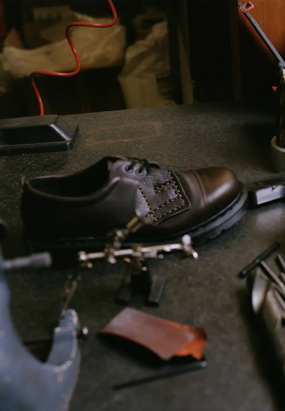 Dr. Martens × MHL. 初となるコラボレーション「1461」が2026年 7/16 発売予定 (ドクターマーチン エムエイチエル)