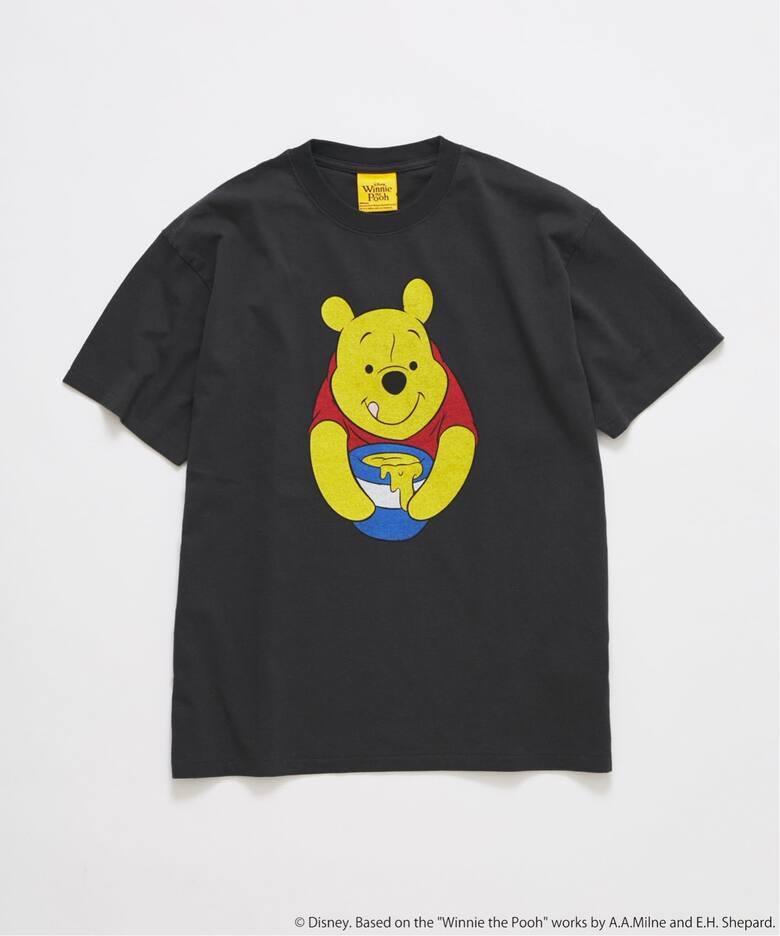 ディズニーの名作映画をモチーフにした”スペシャルグラフィックTシャツ”が発売 (Disney ダンボ 101匹わんちゃん くまのプーさん ふしぎの国のアリス)