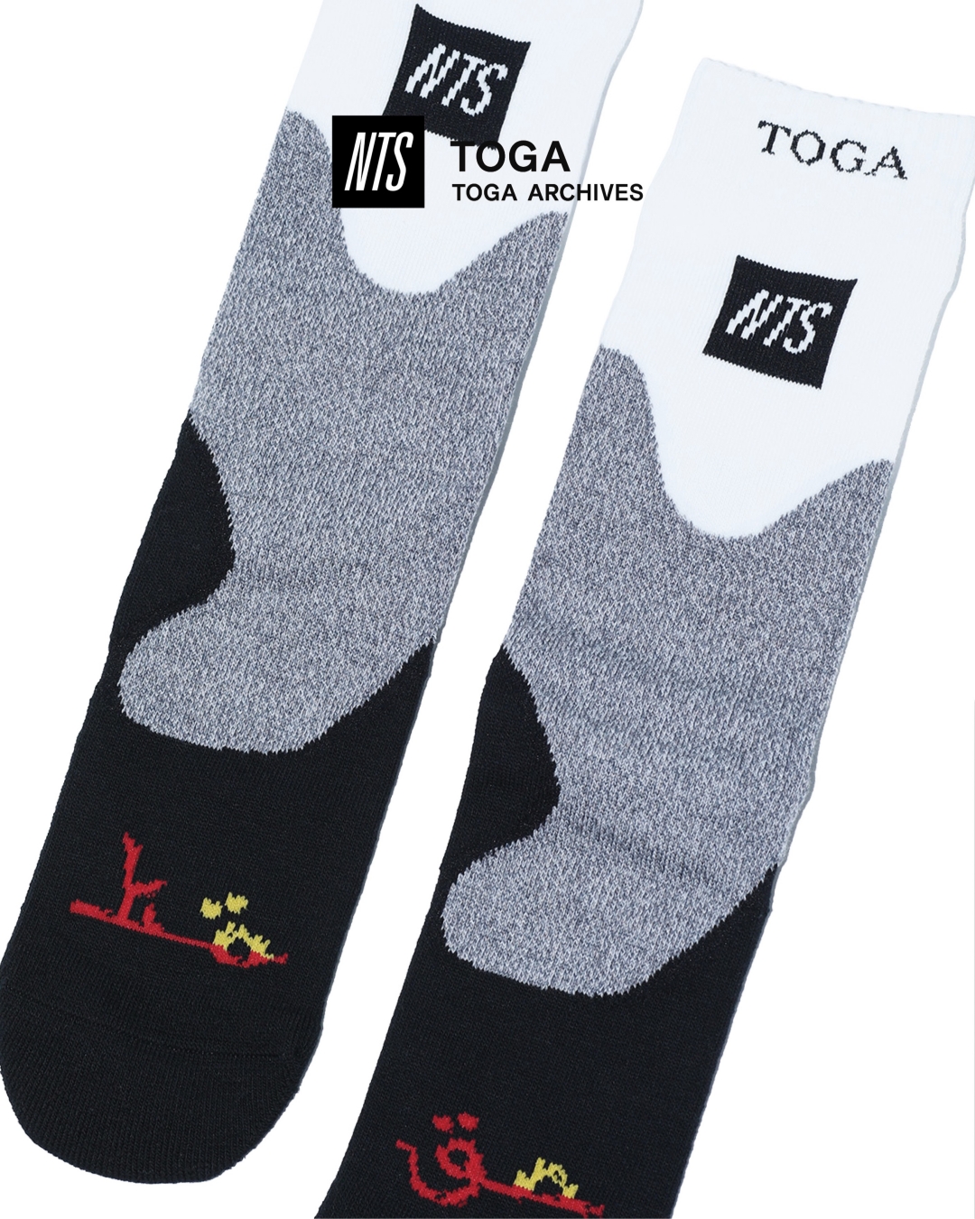 TOGA x NTS Radio capsule collectionが2026年 7/31 発売 (トーガ エヌティエス ラジオ)