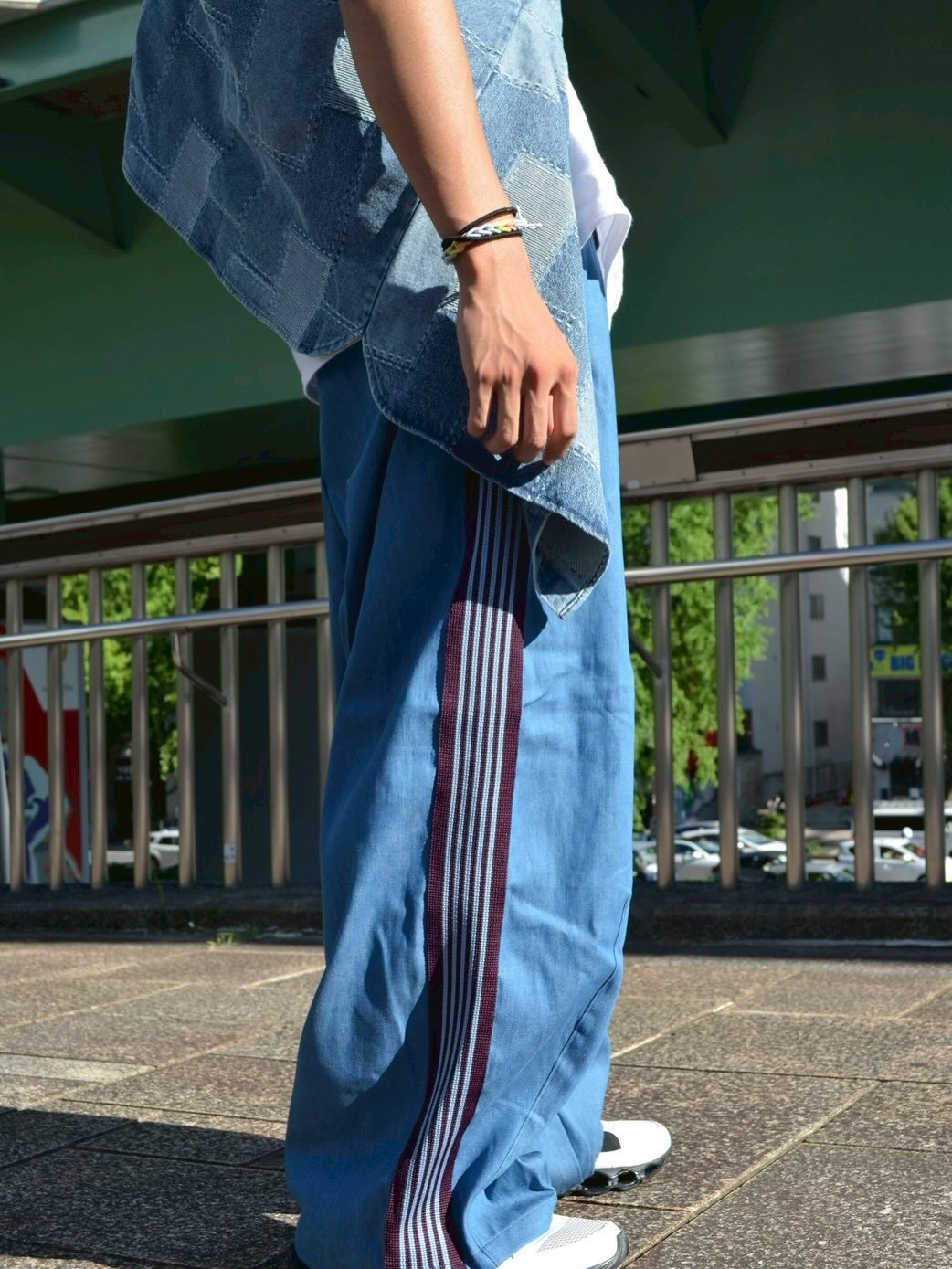 NEEDLES × BEAVER 2026 別注 “H.D Track Pant – Denim”が発売 (ニードルズ ビーバー)