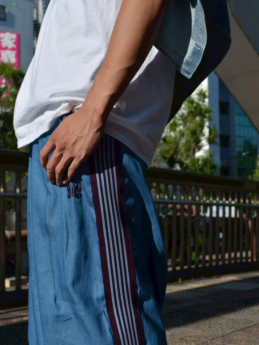 NEEDLES × BEAVER 2026 別注 “H.D Track Pant – Denim”が発売 (ニードルズ ビーバー)