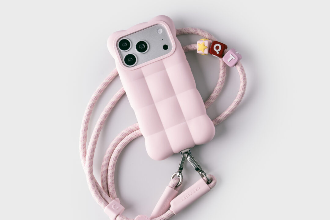 まるでちいさな雲みたいな上質なシリコンの「CASETiFY クラウドコレクション」が発売 (ケースティファイ)