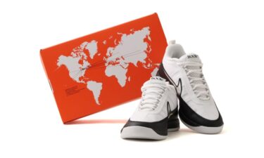 【2026年 7/17 発売】NIKE BOOK 2 TB EP “White/Metallic Silver” (ナイキ ブック “ホワイト/メタリックシルバー”) [IZ2373-109]