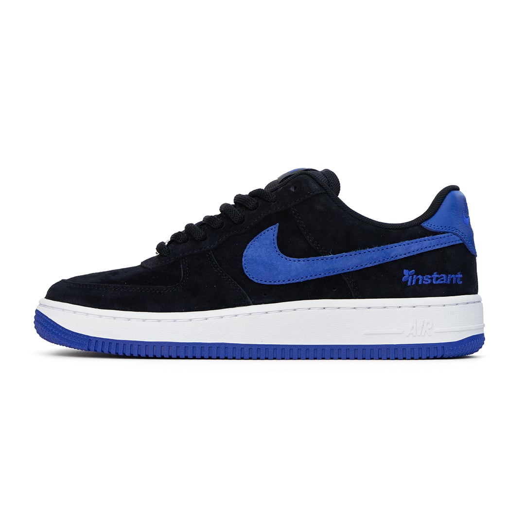 【2026年 10/9 発売】instant x NIKE SB AIR FORCE 1 LOW “Color of the Month/Black/Royal” (インスタント ナイキ エア フォース 1 ロー “カラー オブ ザ マンス/ブラック/ロイヤル”) [IV6099-002]