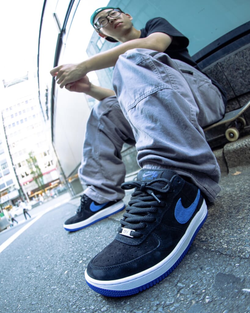 【2026年 10/9 発売】instant x NIKE SB AIR FORCE 1 LOW “Color of the Month/Black/Royal” (インスタント ナイキ エア フォース 1 ロー “カラー オブ ザ マンス/ブラック/ロイヤル”) [IV6099-002]