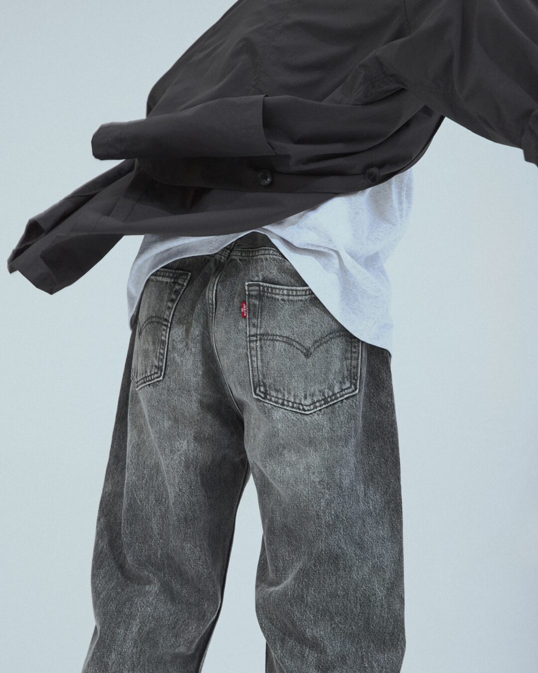 Levi’s × URBAN RESEARCH 3ブランドから「EXTRA BAGGY UTILITY」など4型を2026年 8月 順次発売 (リーバイス アーバンリサーチ DOORS iD)