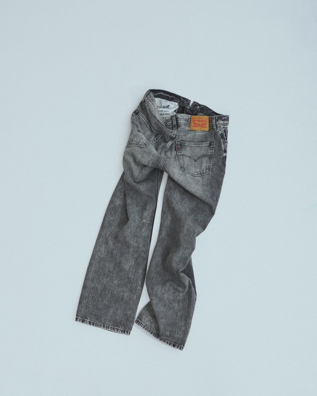 Levi’s × URBAN RESEARCH 3ブランドから「EXTRA BAGGY UTILITY」など4型を2026年 8月 順次発売 (リーバイス アーバンリサーチ DOORS iD)