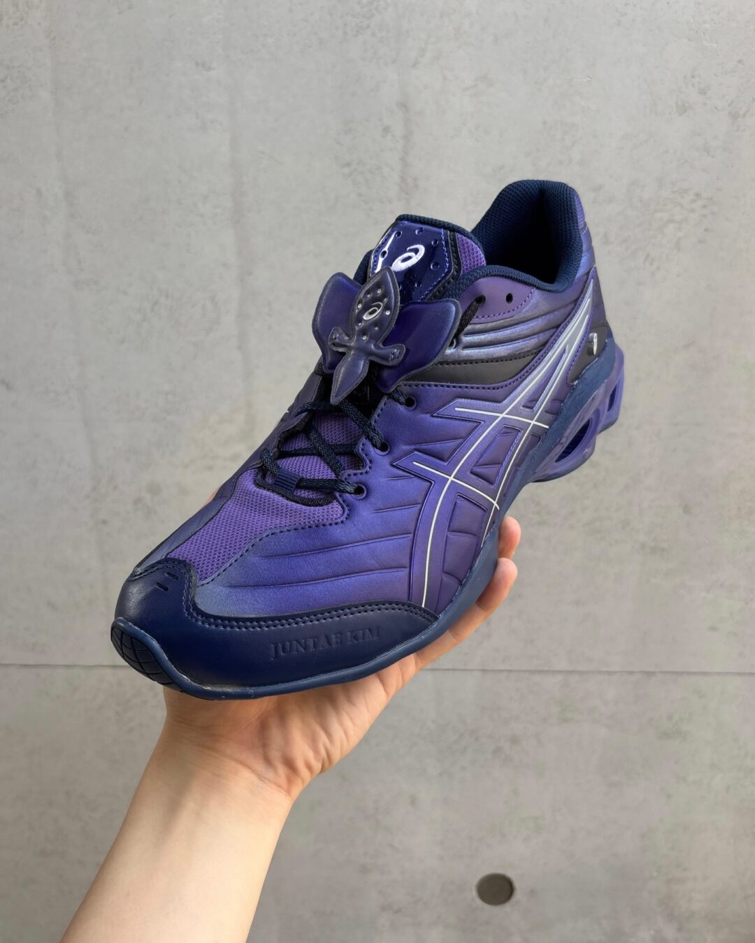 【2027年 春夏】Juntae Kim x ASICS GEL-KINETIC FR “Dressneaker” (ジュンテ キム アシックス ゲルキネティック)