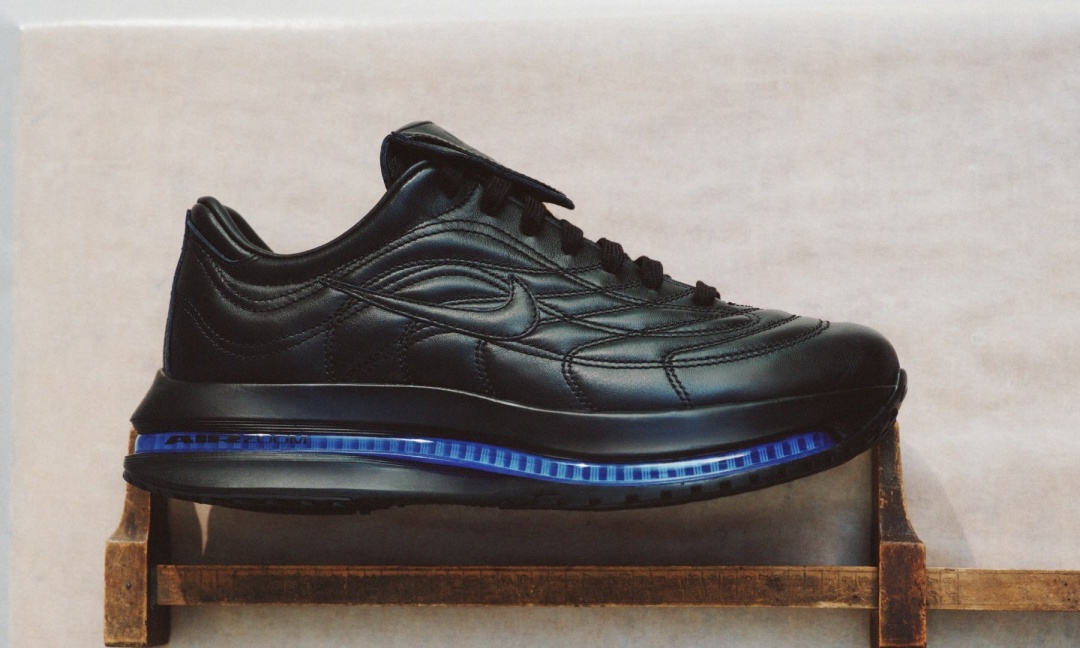 【2026年 7/8 発売予定】NIKE ATELIER MERC PREMIUM "Black/Game Royal" (ナイキ アトリエ メルク プレミアム “ブラック/ゲームロイヤル”) [JF4859-001]