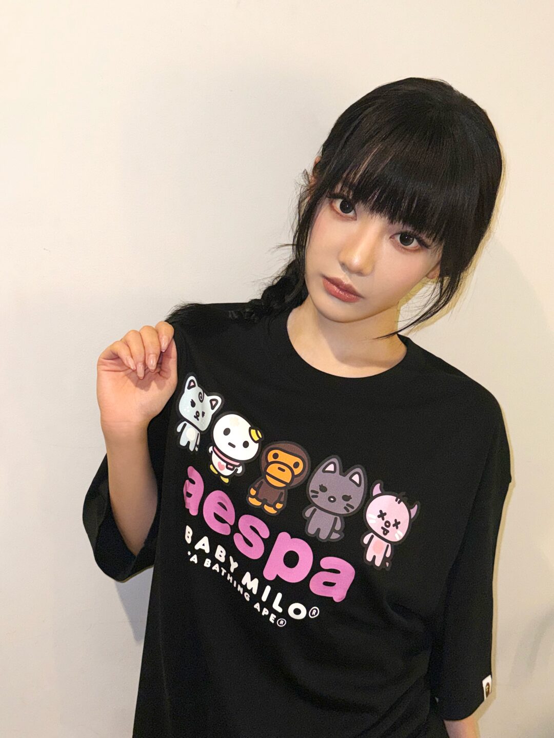 aespa x A BATHING APE BABYMILO コラボレーションが2026年 8/1 発売 (エスパ ア ベイシング エイプ)
