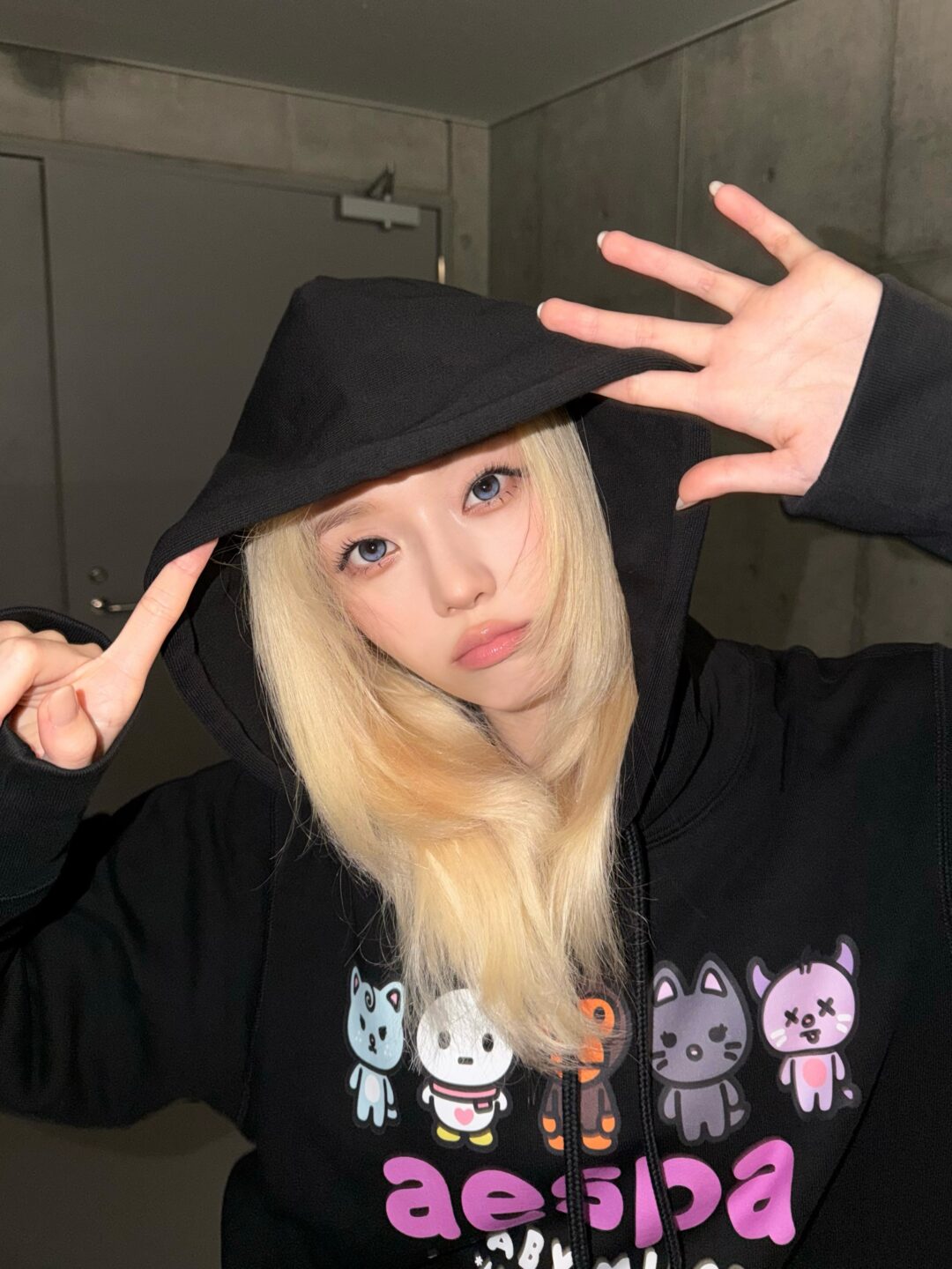 aespa x A BATHING APE BABYMILO コラボレーションが2026年 8/1 発売 (エスパ ア ベイシング エイプ)