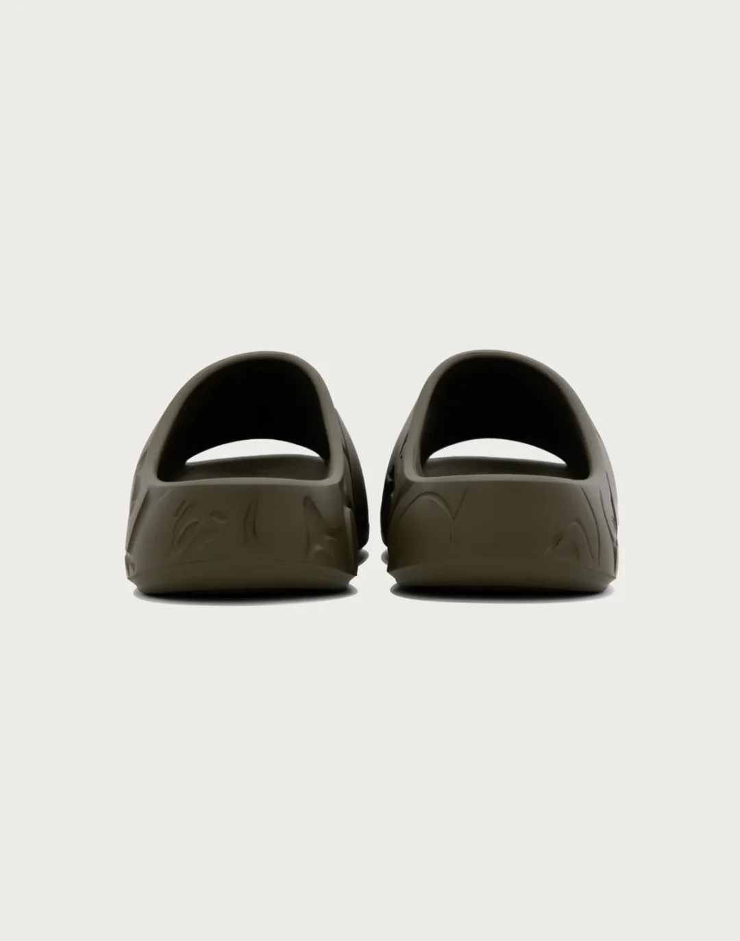 A BATHING APE 2026 SS “BAPE SLIDE” 第2弾が2026年 7/31 12:00 & 8/1 発売 (ア ベイシング エイプ “ベイプ スライド”)